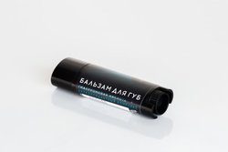 Купить Бальзам для губ ОНА ИНАЯ с гиалуроновой кислотой и антиоксидантным комплексом (Средства для губ) в Москве