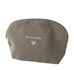Сумочка косметическая Dr.Hauschka бежевая, Параметры: 24х15 см. Ширина донышка 6 см. 